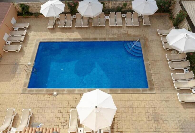 בית מלון כפרי Golf Beach