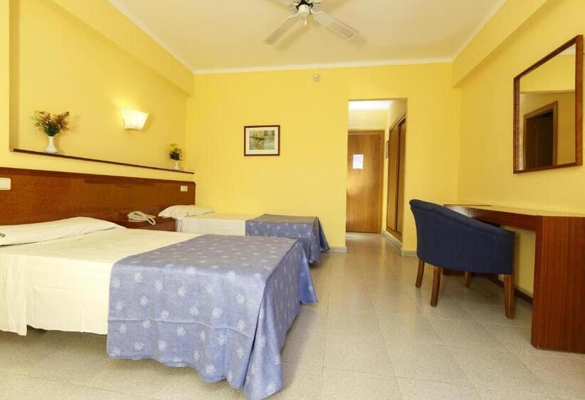 בית מלון כפרי Golf Beach