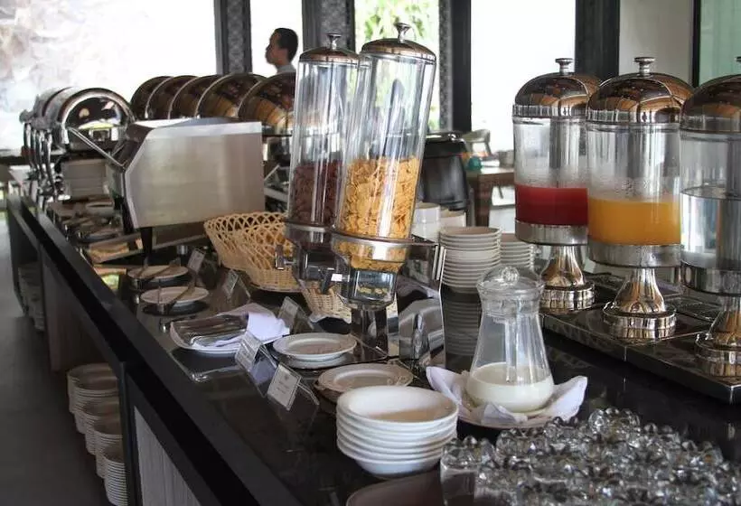 ホテル Grand Barong Resort