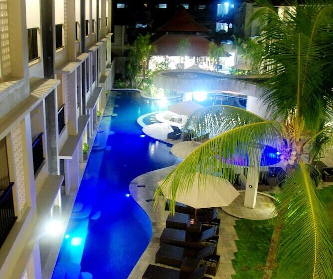 בית מלון כפרי Grand Barong Resort