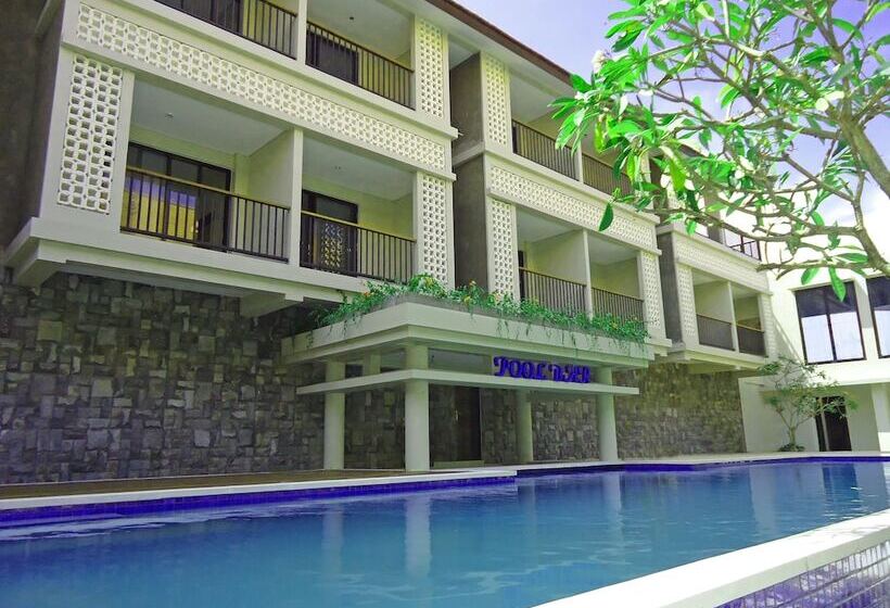 בית מלון כפרי Grand Barong Resort