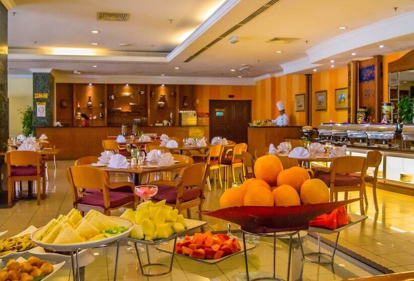 فندق Grand Continental Kuching