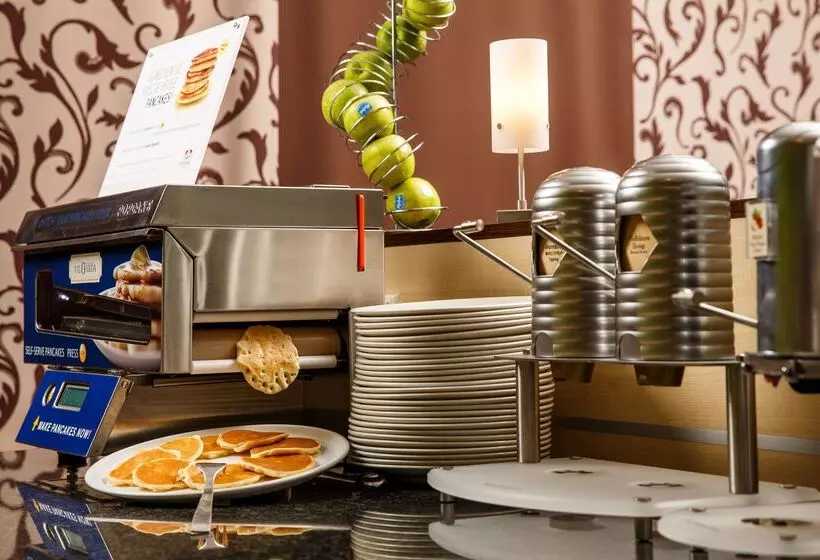 酒店 Holiday Inn Express Düsseldorf   City North, An Ihg