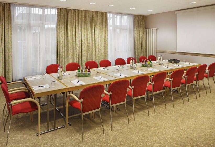 酒店 Holiday Inn Express Düsseldorf   City North, An Ihg