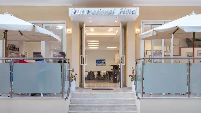 호텔 International