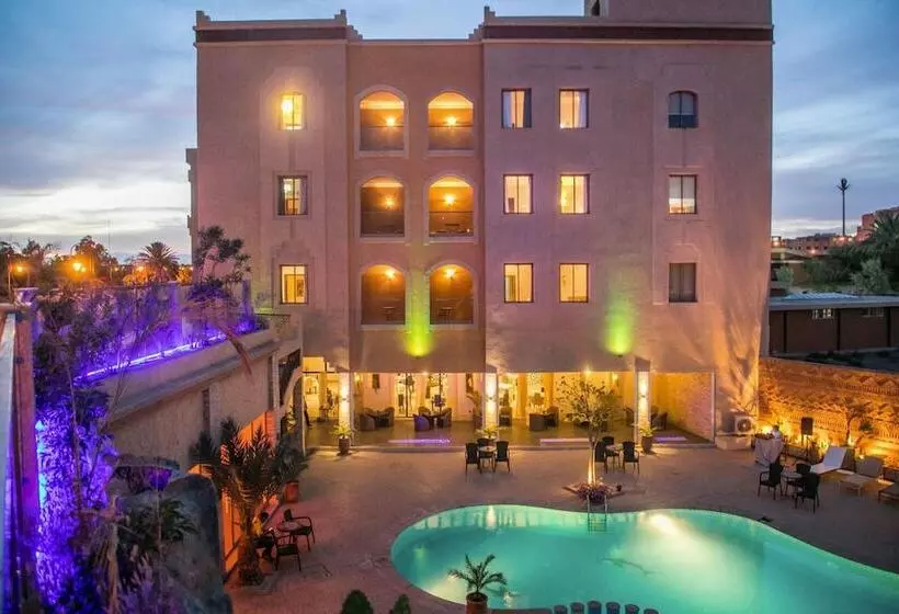 호텔 La Perle Du Sud