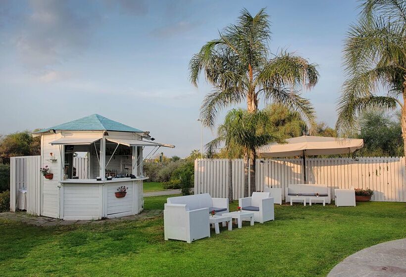 هتل NH Catania Parco Degli Aragonesi