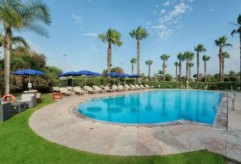 فندق NH Catania Parco Degli Aragonesi