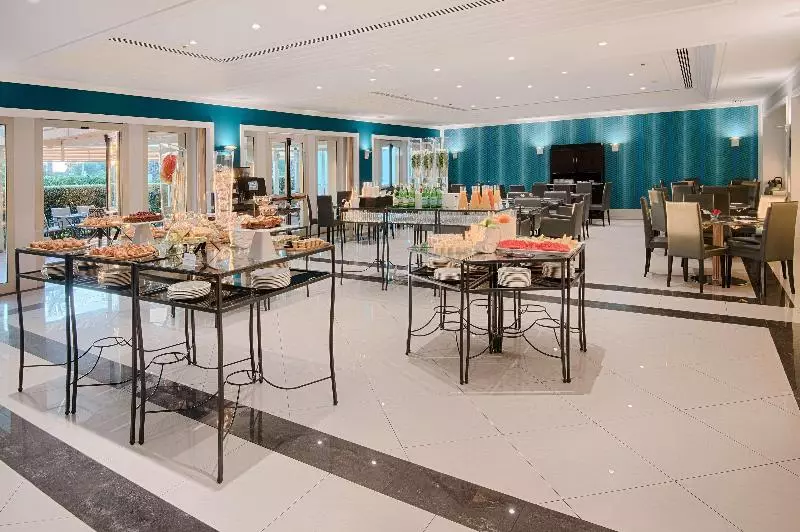 فندق NH Catania Parco Degli Aragonesi