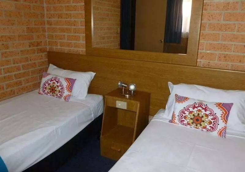 Отель Royal Palms Motor Inn