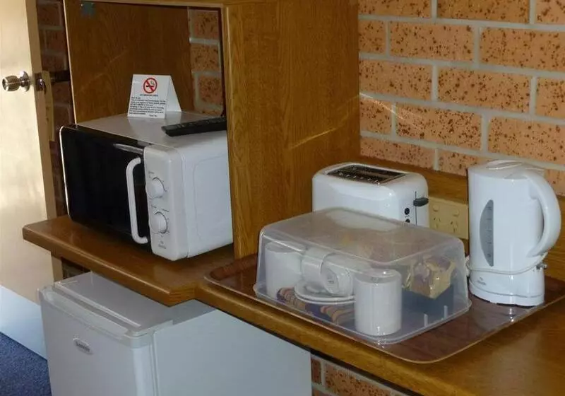 Отель Royal Palms Motor Inn