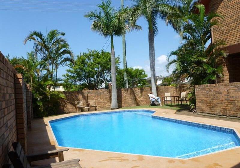 בית מלון כפרי Royal Palms Motor Inn