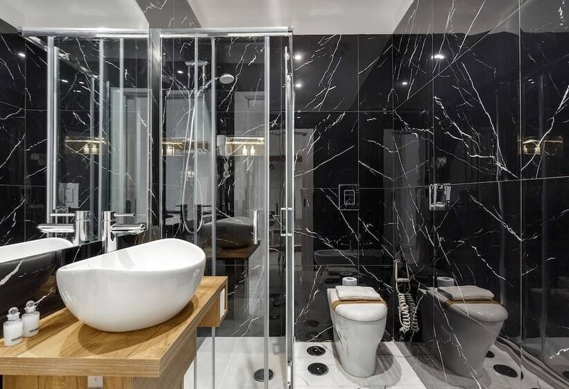 هتل Sant Angelo Suites