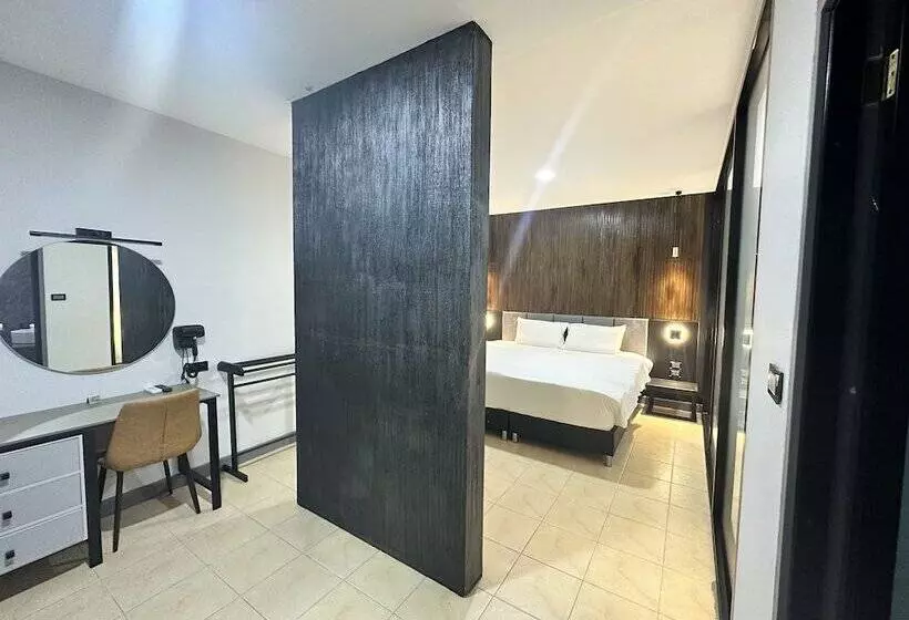 Tuana Hotels The Phulin Resort