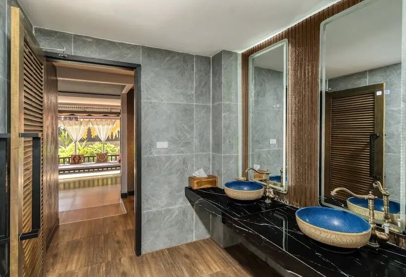 Tuana Hotels The Phulin Resort