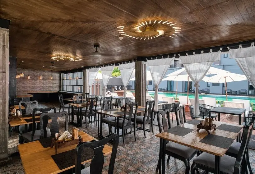 Tuana Hotels The Phulin Resort