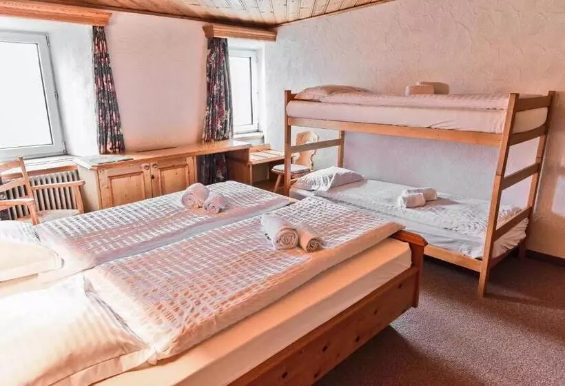 هتل Bernina Hospiz