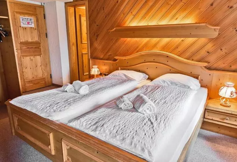 هتل Bernina Hospiz