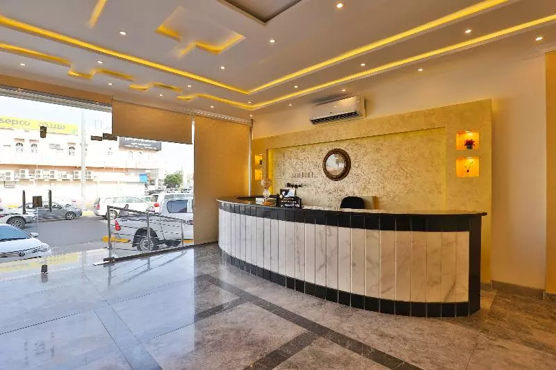 هتل The First Host 2 By Oyo Rooms