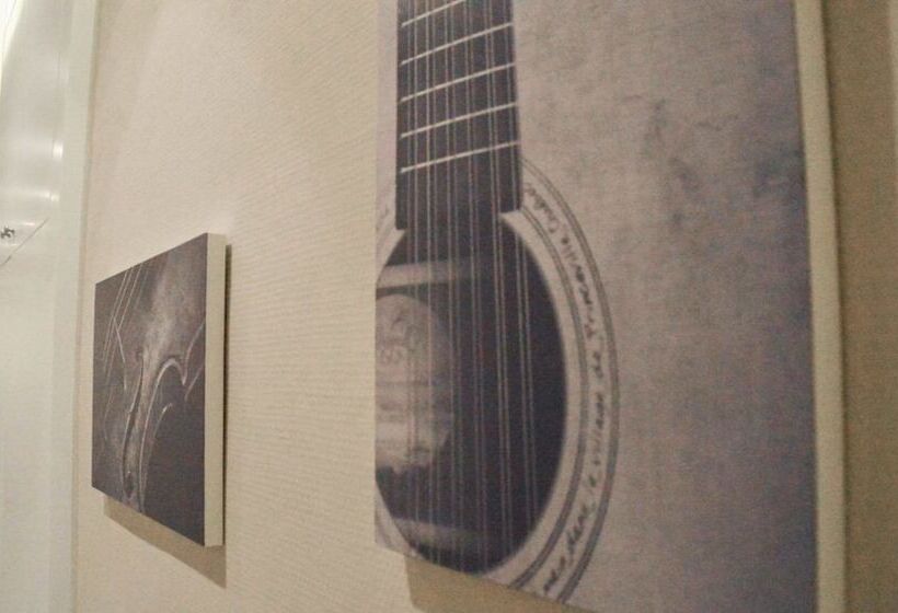 تختخواب و صبحانه Al Giordano