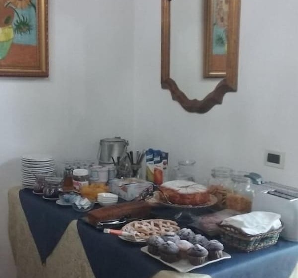 تختخواب و صبحانه Il Casale Delle Fragole