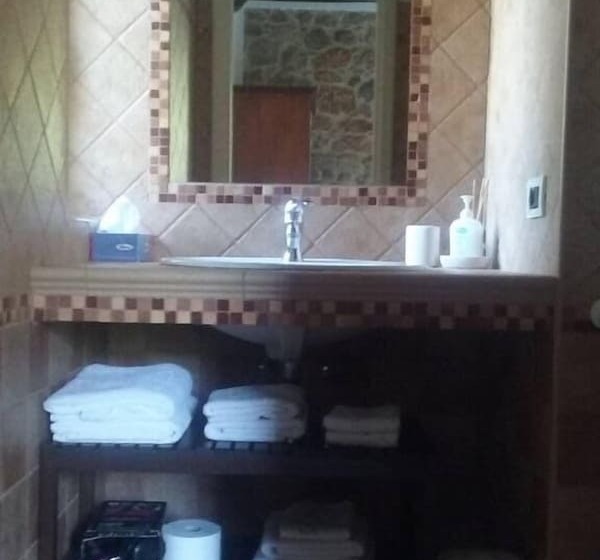 تختخواب و صبحانه Il Casale Delle Fragole