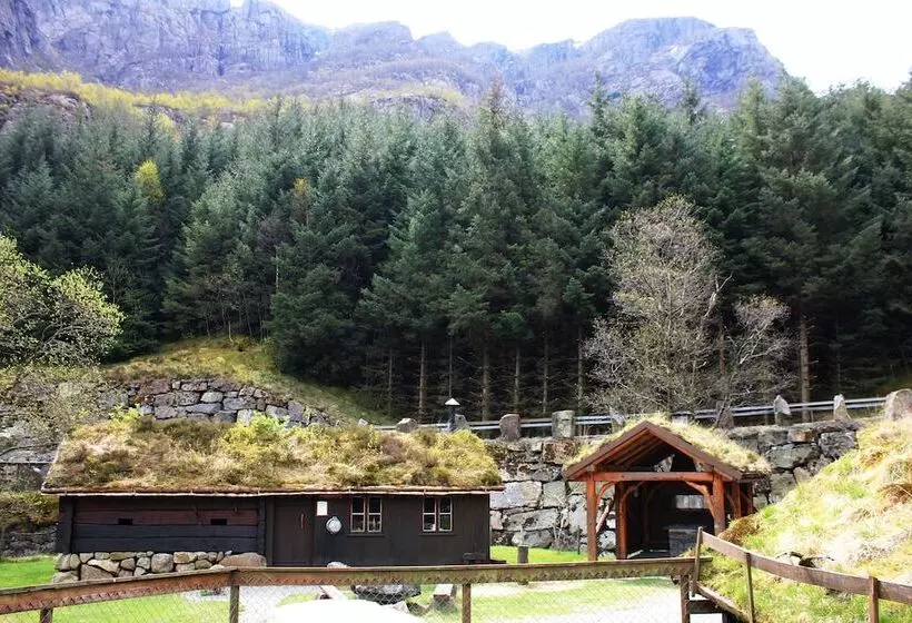 Byrkjedalstunet Hotell