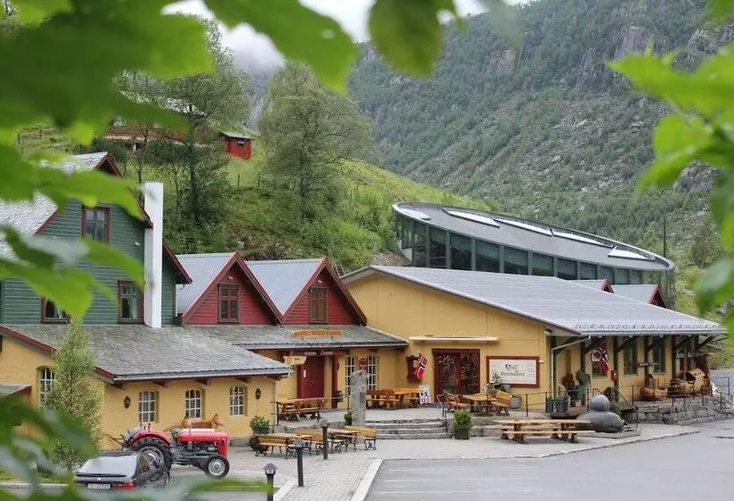 Byrkjedalstunet Hotell