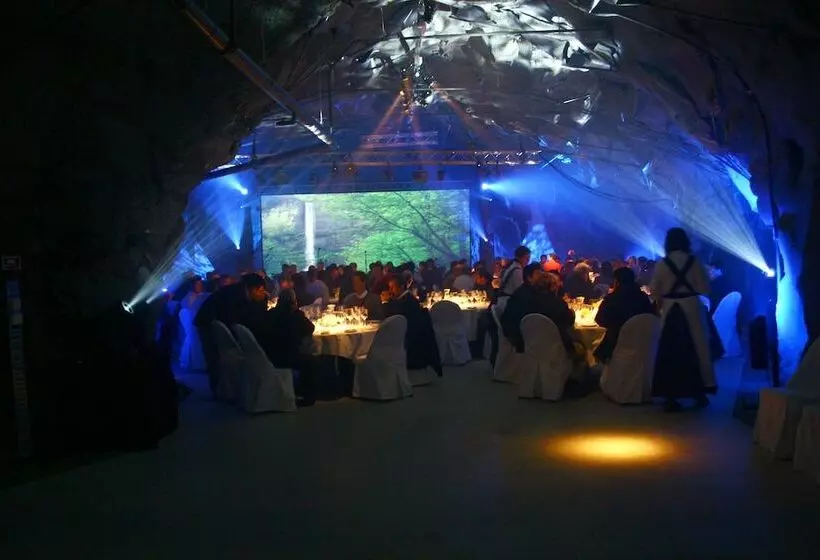 Byrkjedalstunet Hotell