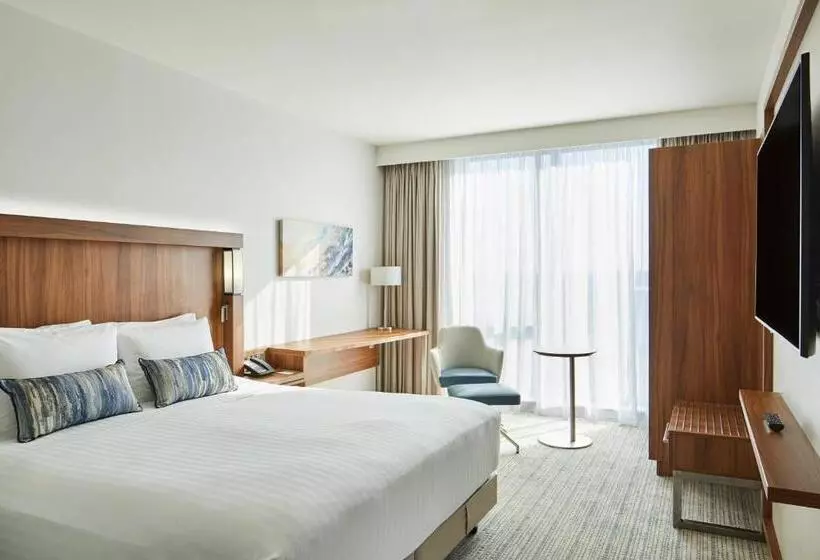 Hotelli Courtyard By Marriott London Heathrow Airport