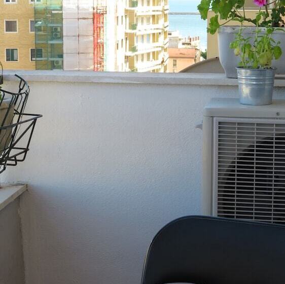 بنسيون Luna Rossa Rooms