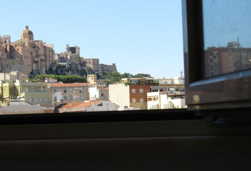 بنسيون Luna Rossa Rooms