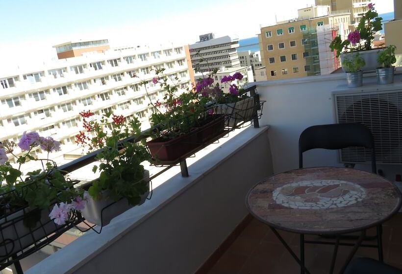 بنسيون Luna Rossa Rooms