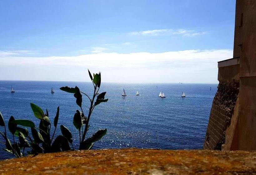 پانسیون Solfatara Suites B&b