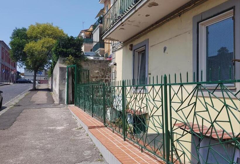 پانسیون Solfatara Suites B&b