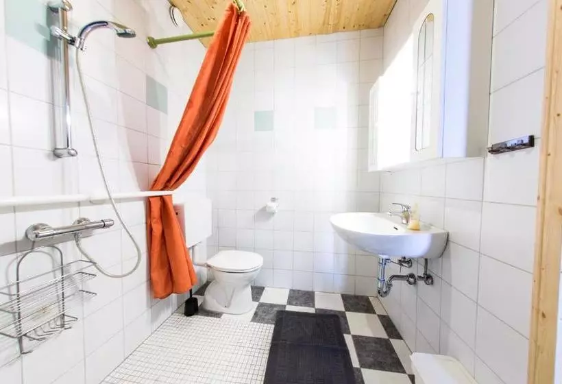 Retkeilymaja Landgasthof Seyrlberg