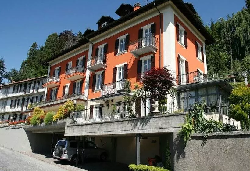 هتل Villa Rosy