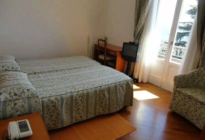 هتل Villa Rosy