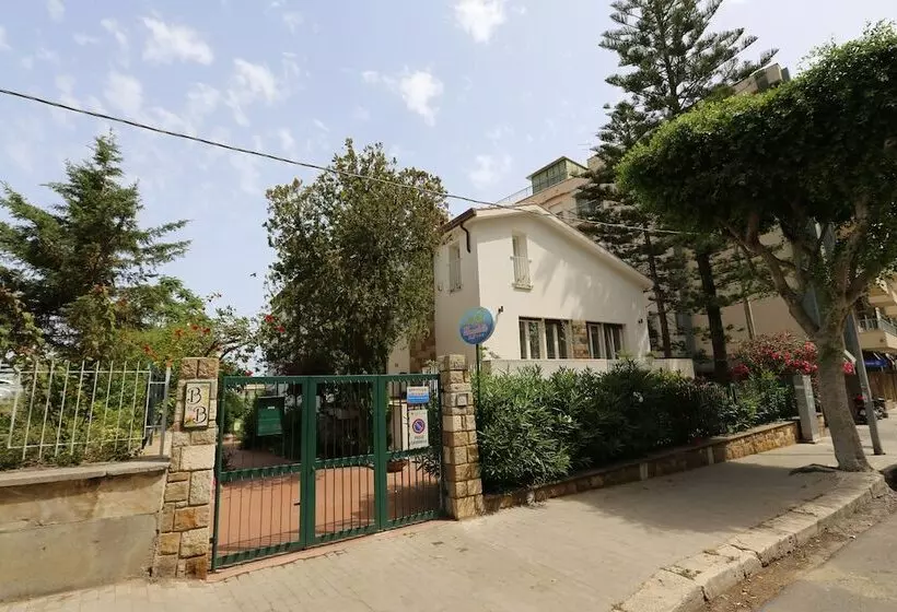 Lumachella B&b