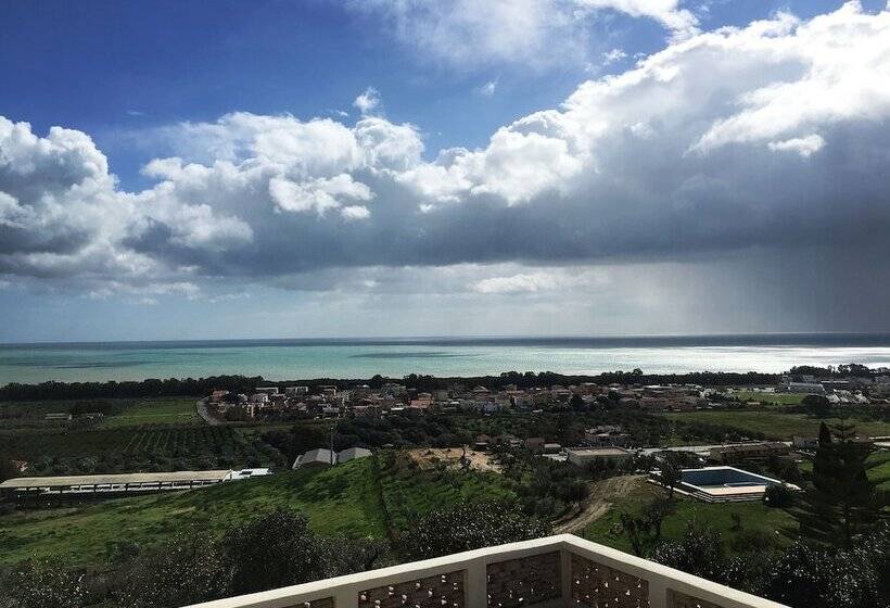 ペンション Don Giacchi Country House