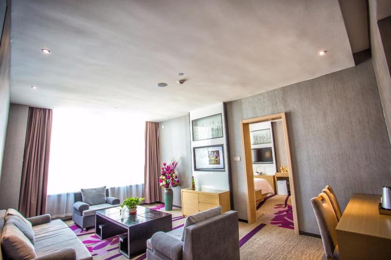 Lavande Hotel Xining Railway Station Xinqian Wangfujing Plaza