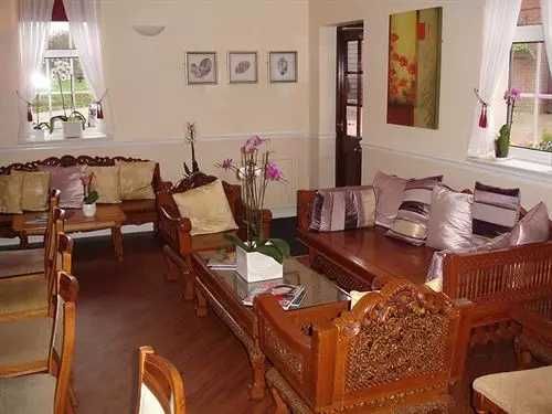 Отель Horse And Groom