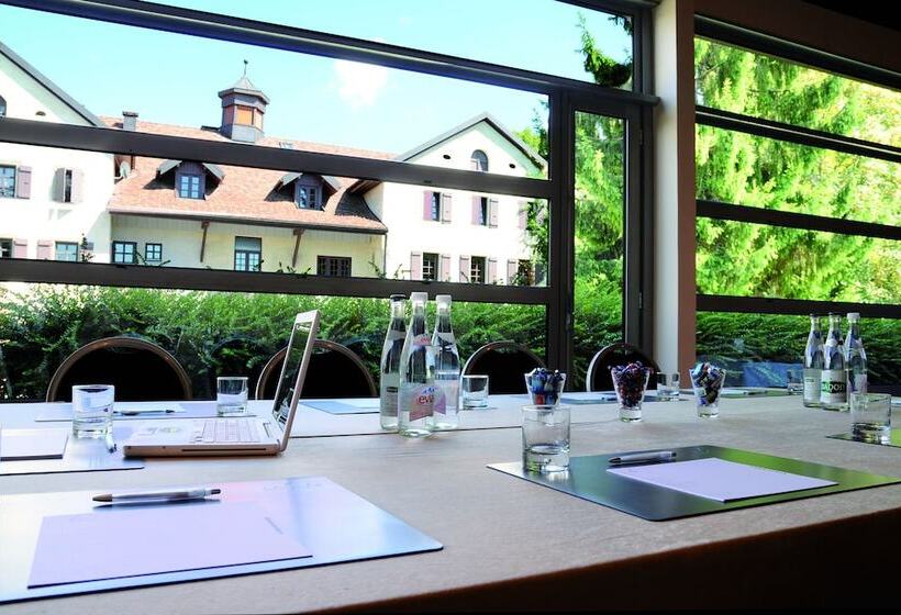 Отель Archamps Porte Sud De Geneve