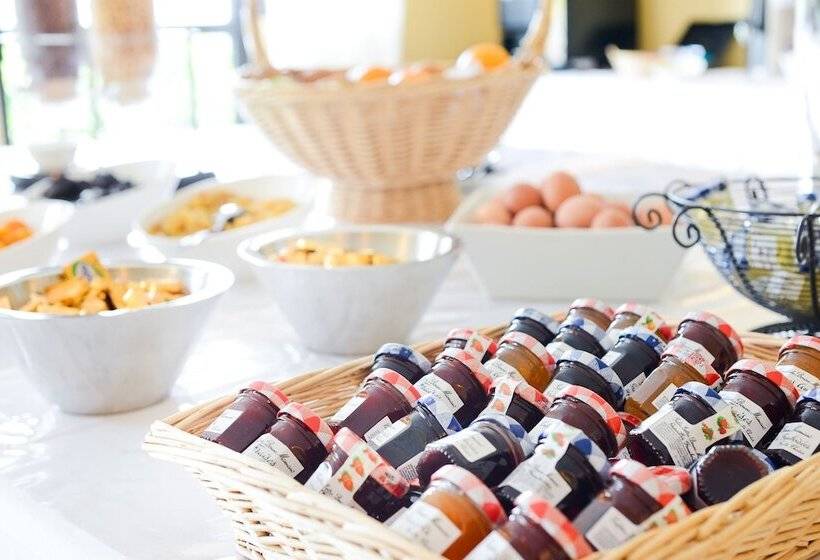 Отель Archamps Porte Sud De Geneve