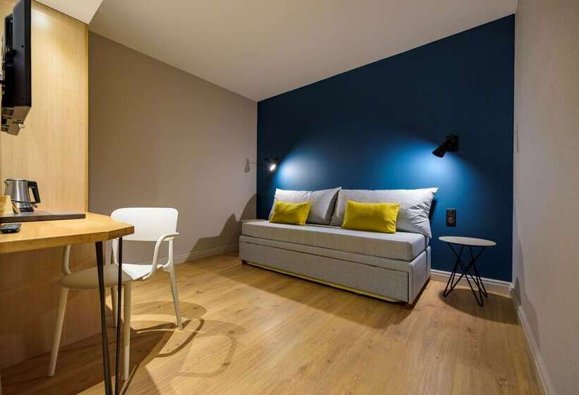 هتل Best Western Montecristo Bastia