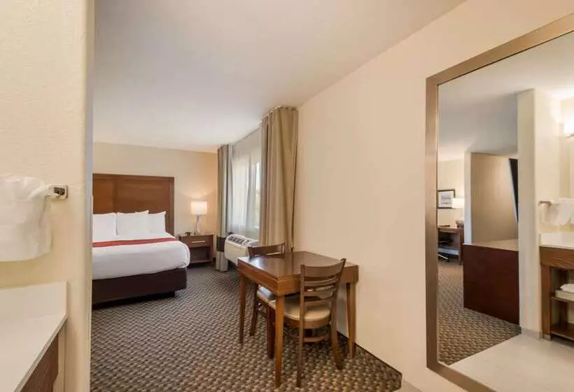 Отель Comfort Inn Fort Morgan