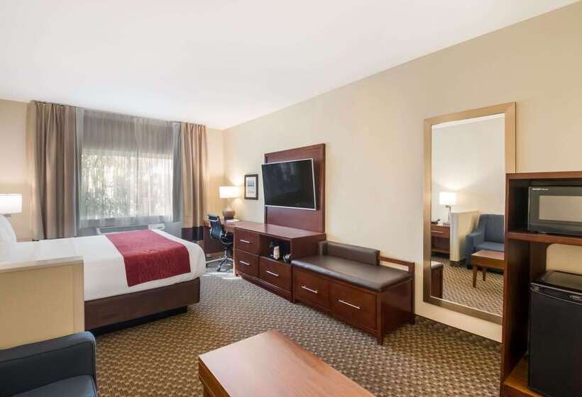 בית מלון כפרי Comfort Inn Fort Morgan