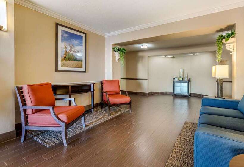 Отель Comfort Inn & Suites El Centro I8