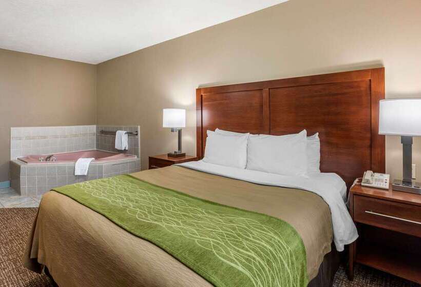 Отель Comfort Inn & Suites El Centro I8