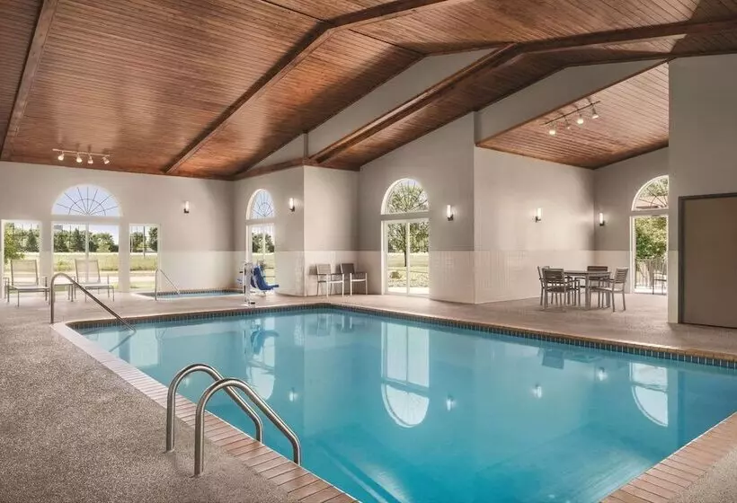 فندق Country Inn & Suites By Radisson, Cottage Grove, Mn